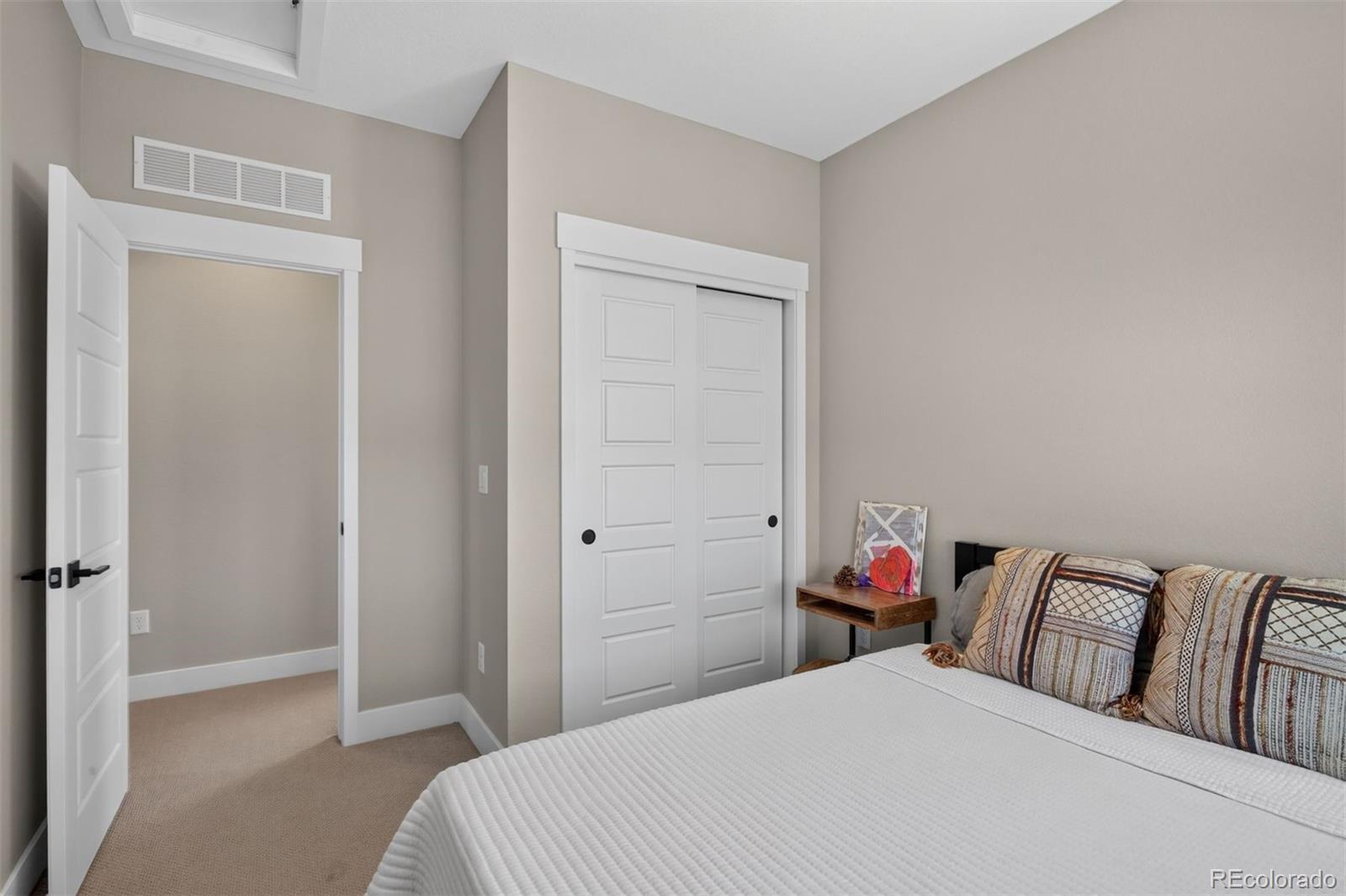 2758 W 167th Place