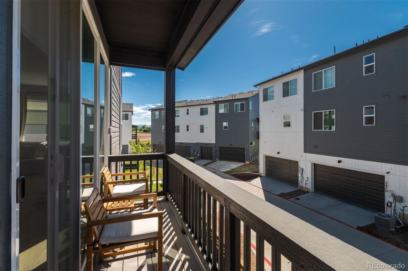 2758 W 167th Place