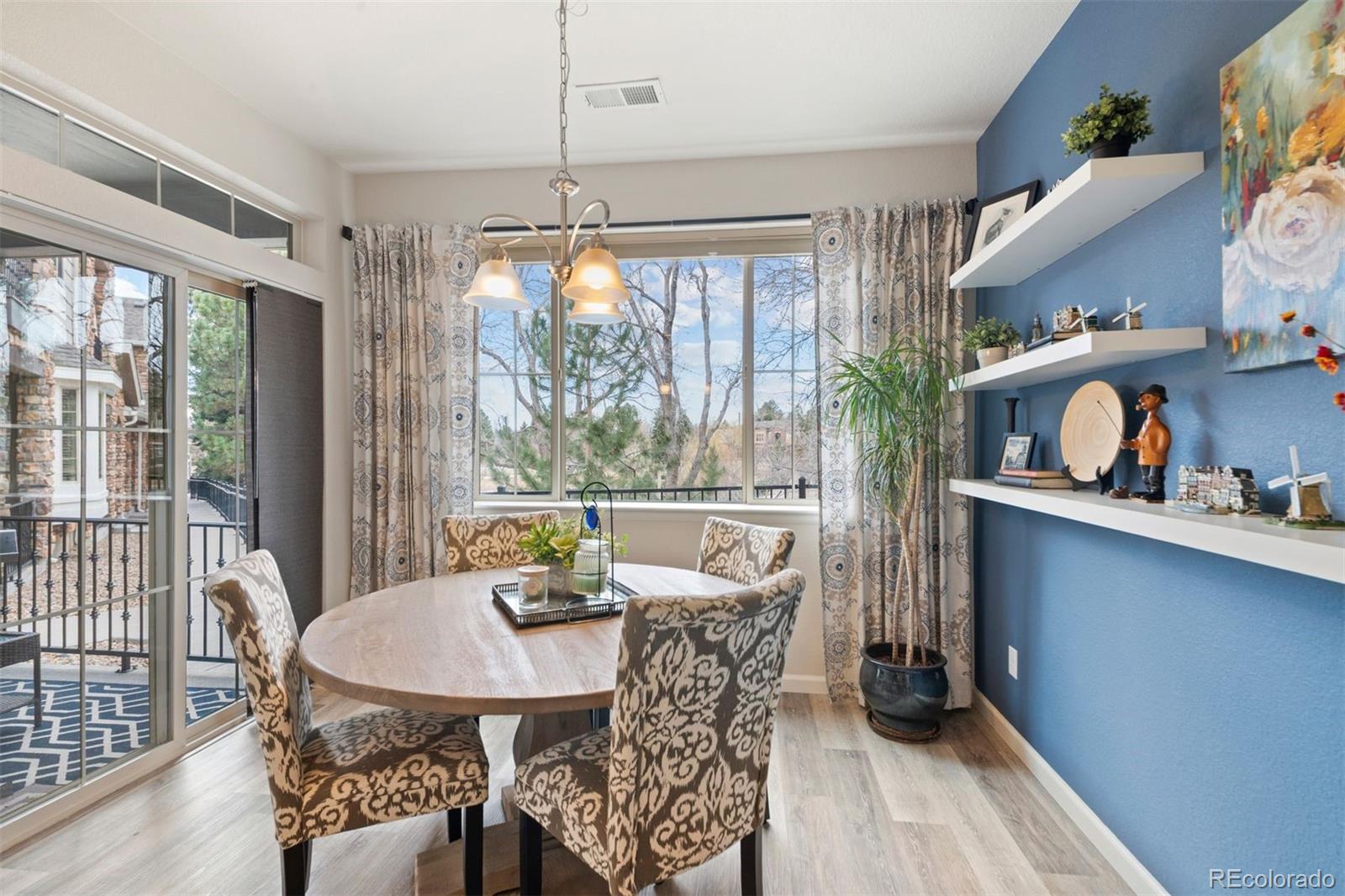 9025 E Phillips Drive