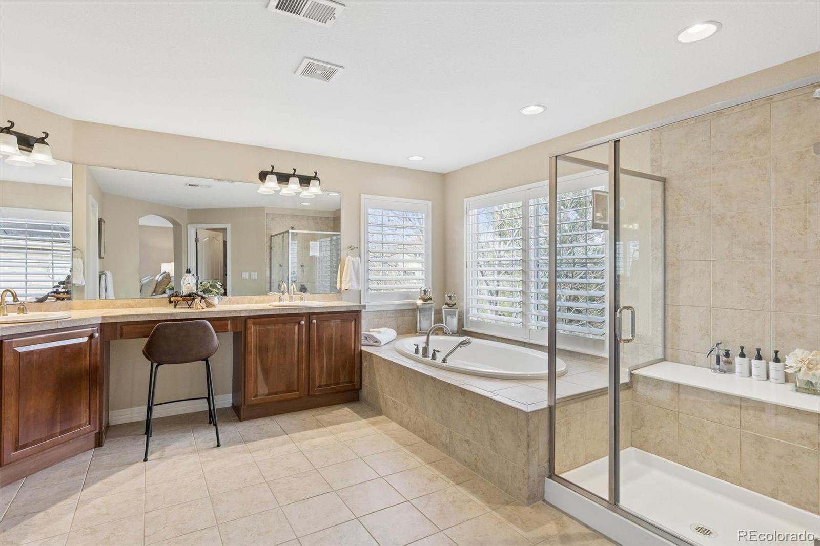 6628 S Harlan Street