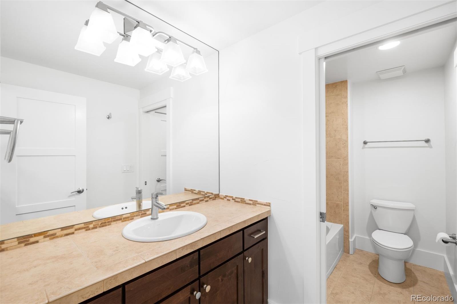 1934 S Sherman Street