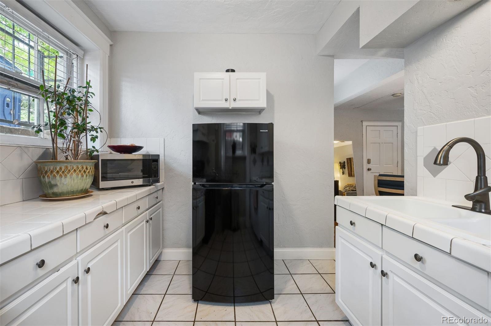 215 E 11th Avenue Unit: A11