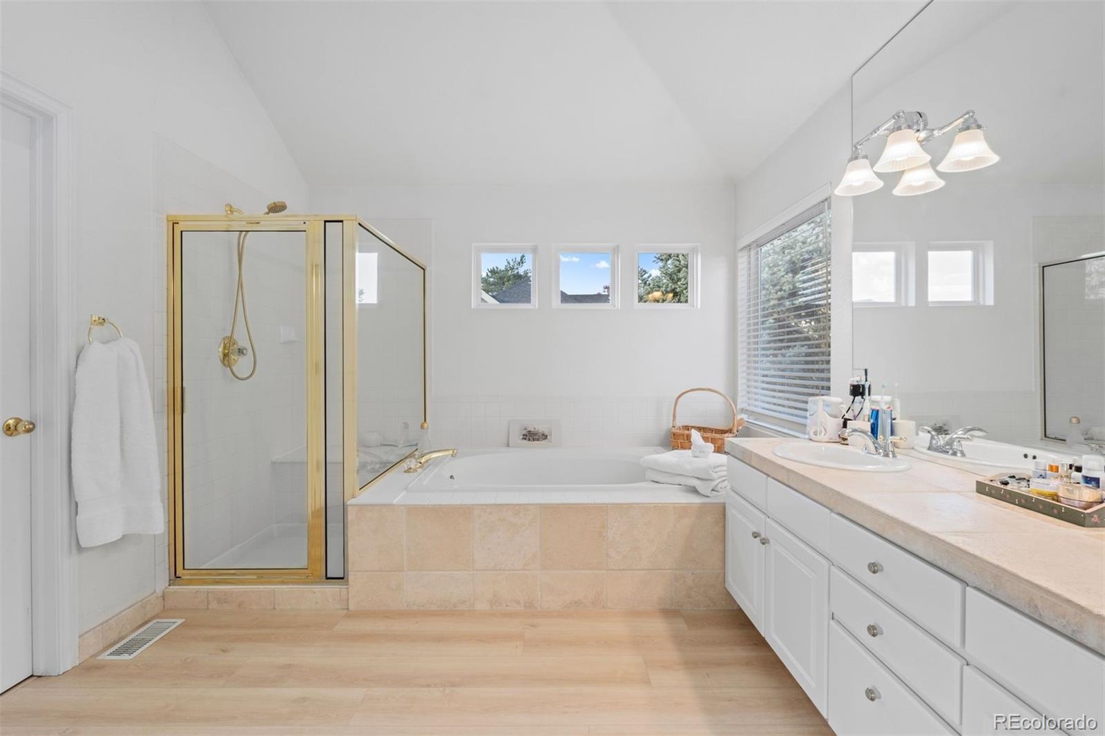 1011 S Valentia Street Unit: 96