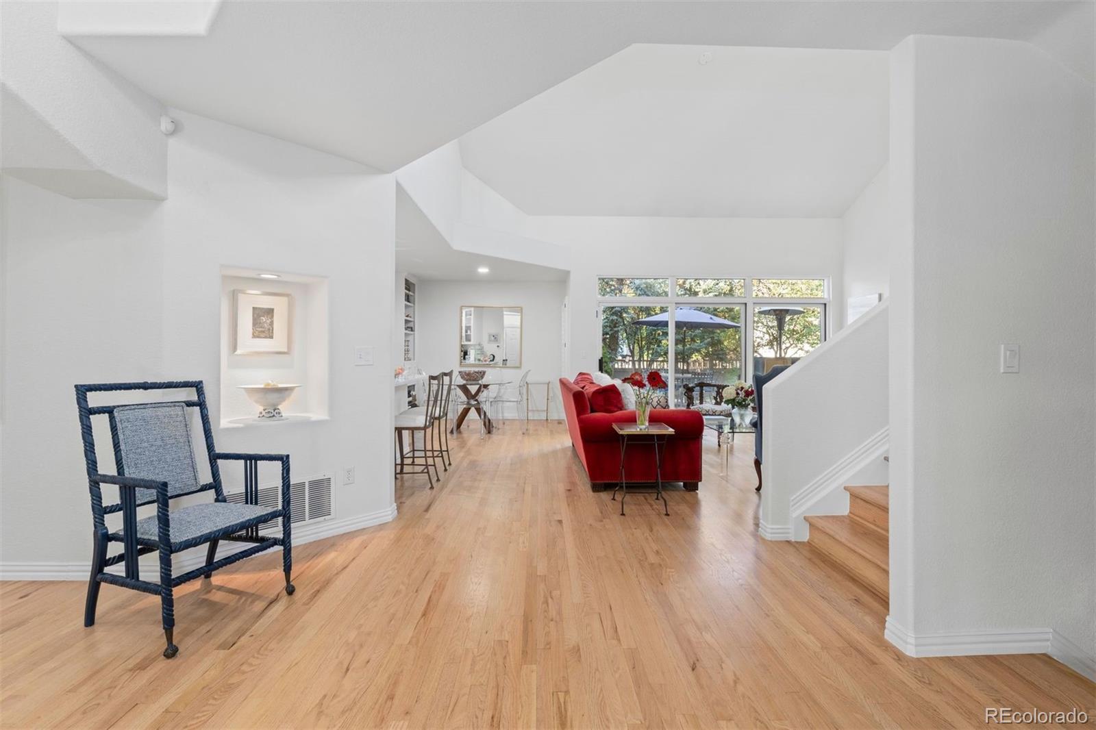 1011 S Valentia Street Unit: 96