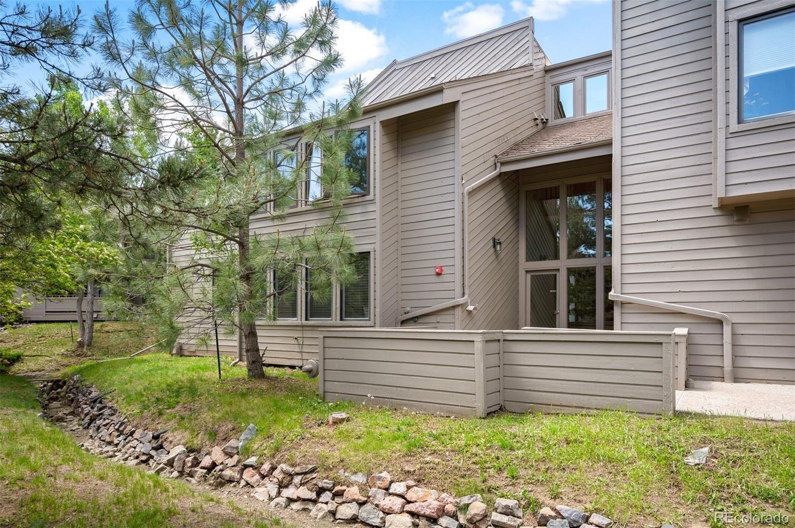 23612 Pondview Place Unit: A