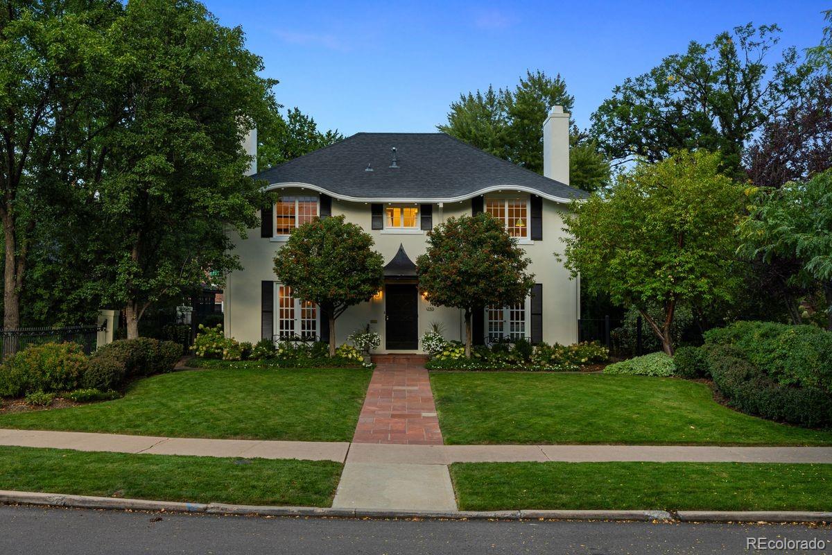 330 N Franklin Street