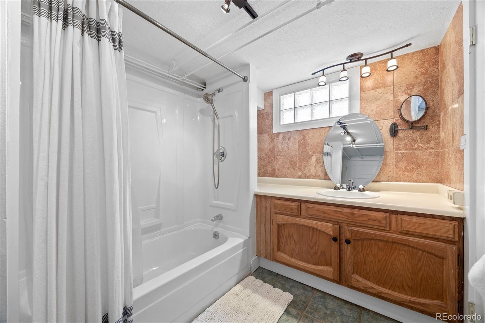 1738 S Franklin Street