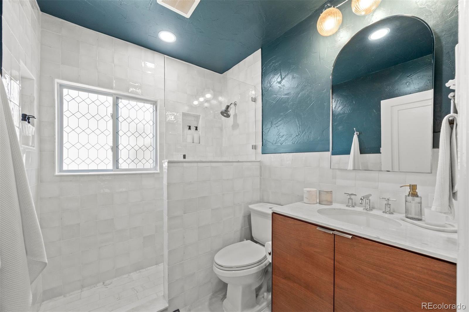 1738 S Franklin Street