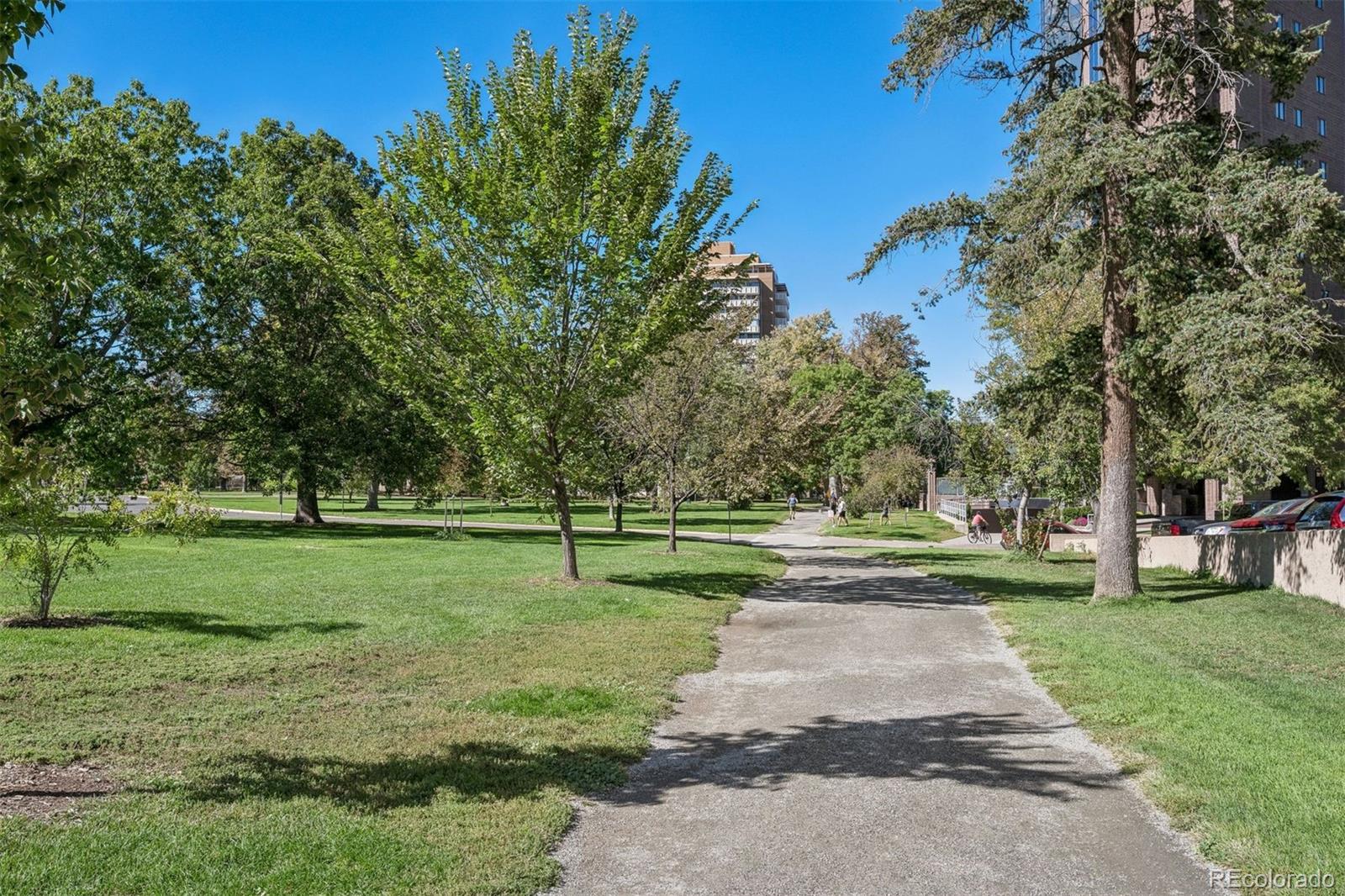 1201 N Williams Street Unit: 2A