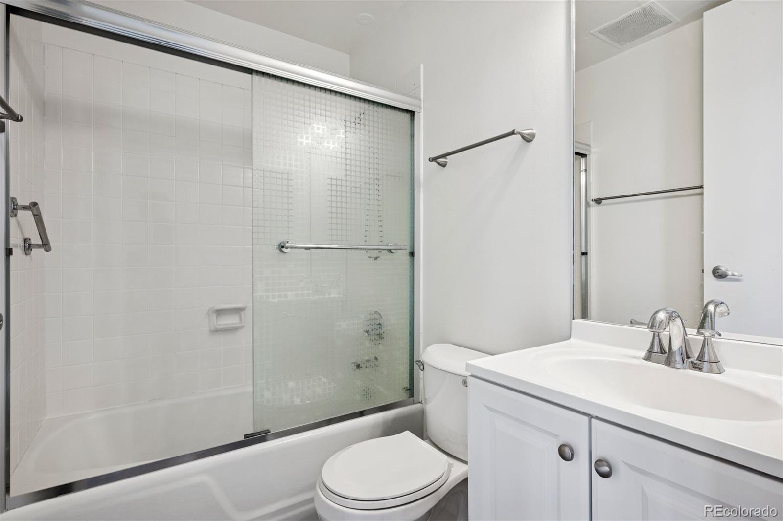 1201 N Williams Street Unit: 2A