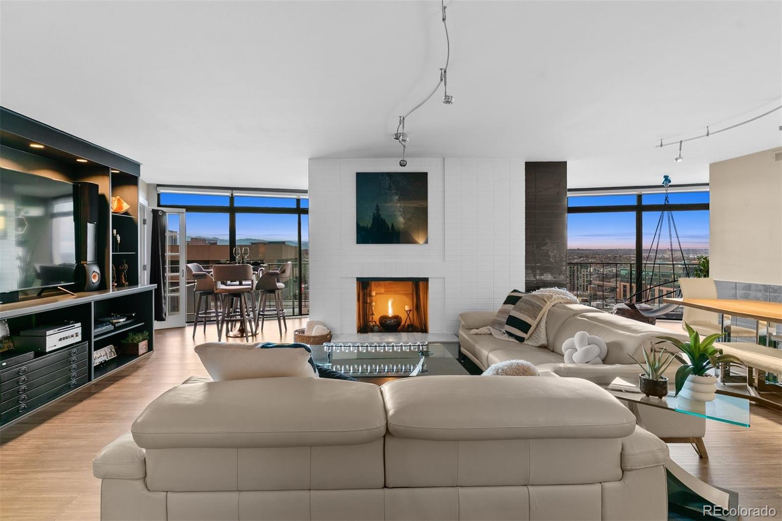 1777 Larimer Street Unit: 2108