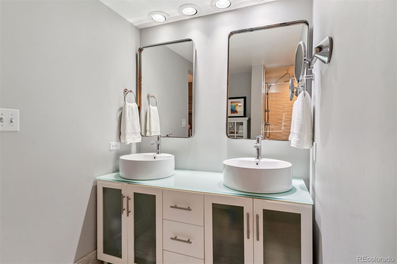 1777 Larimer Street Unit: 2108