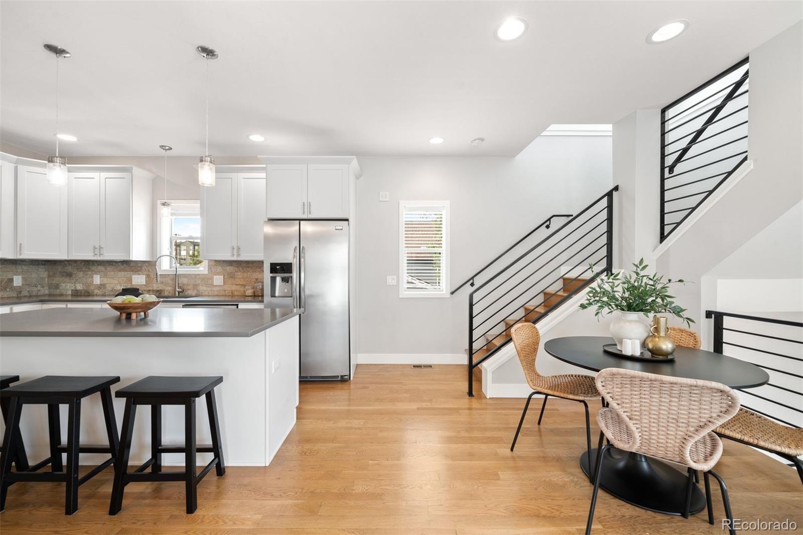 1721 N Hooker Street