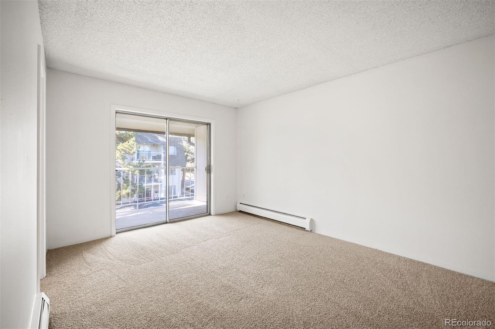 2225 S Jasmine Street Unit: 316