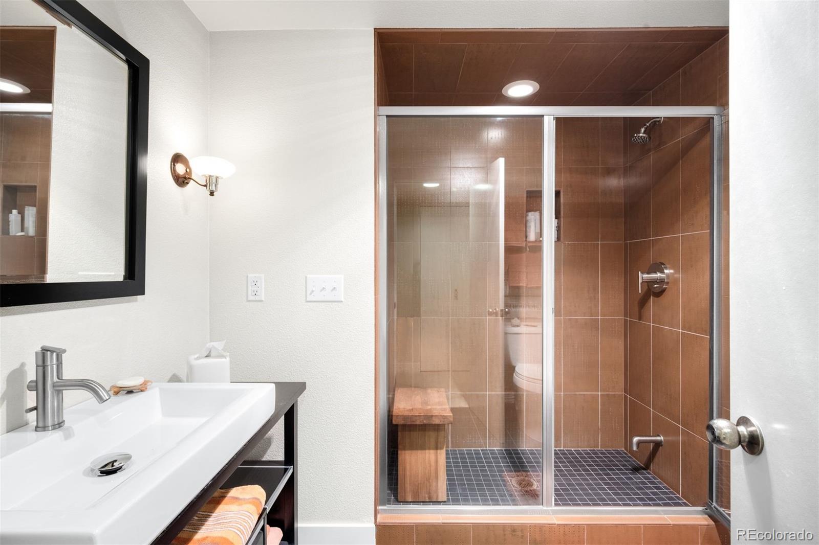 2800 S University Boulevard Unit: 19