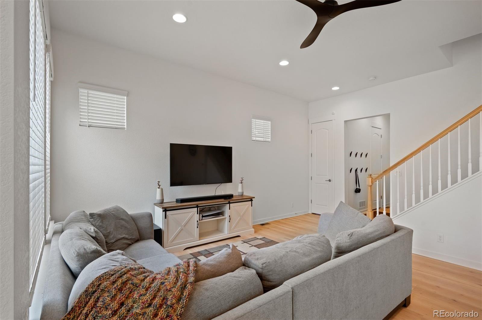 1929 W 165th Way