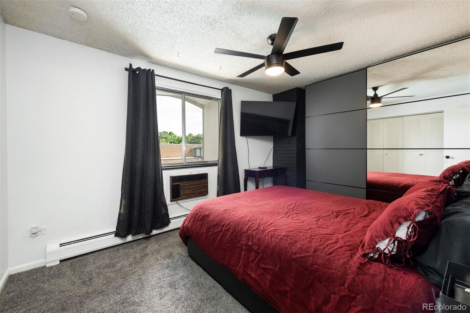 2700 S Holly Street Unit: 202