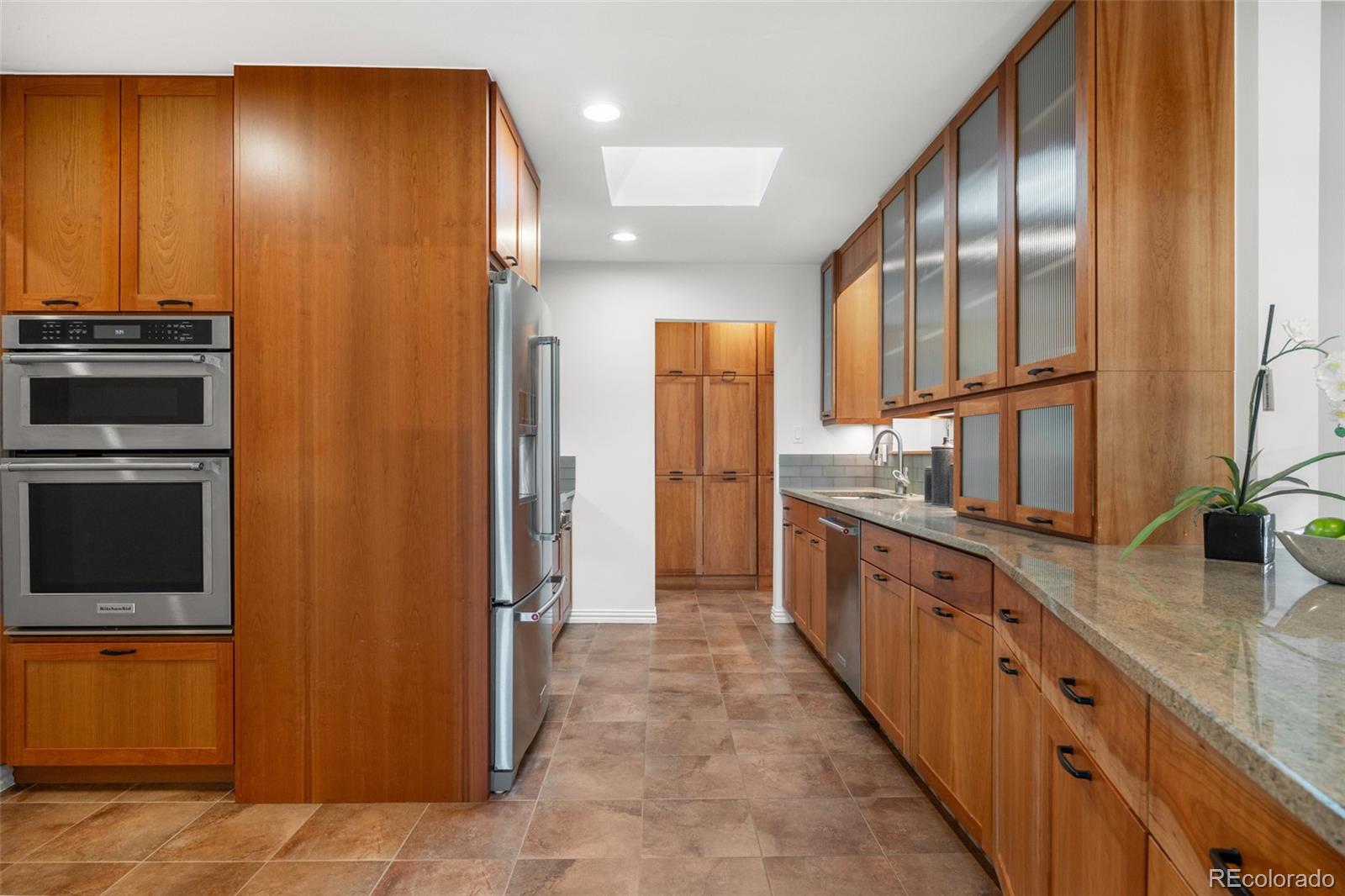 5471 S Sherman Street