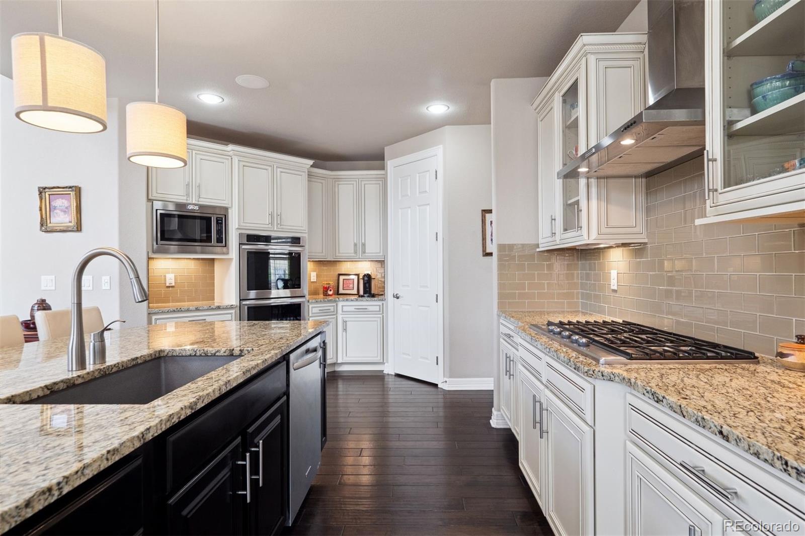 1610 Tiverton Avenue