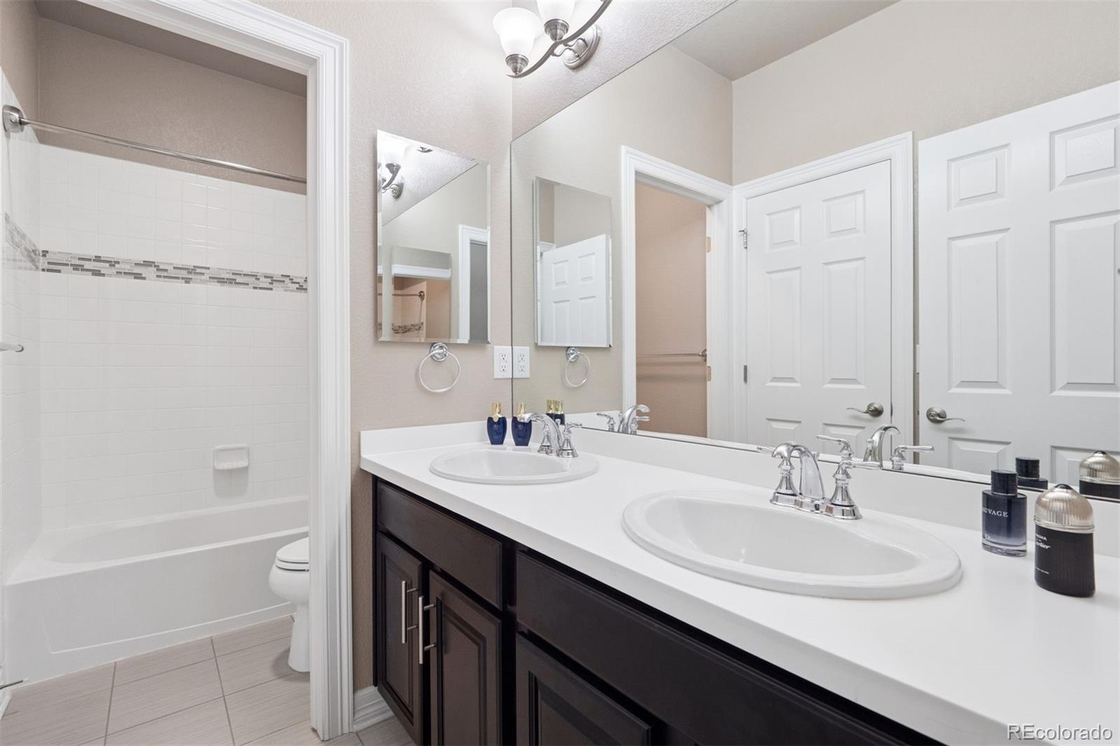 1610 Tiverton Avenue