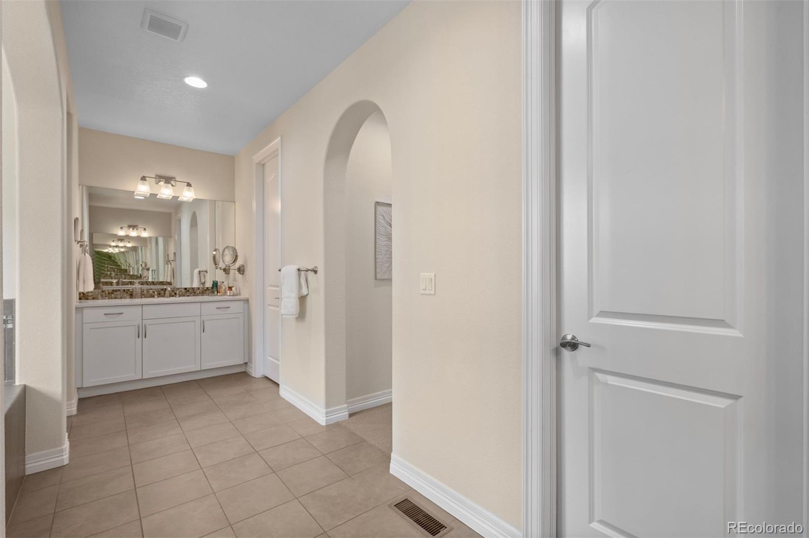 3453 Yosemite Street