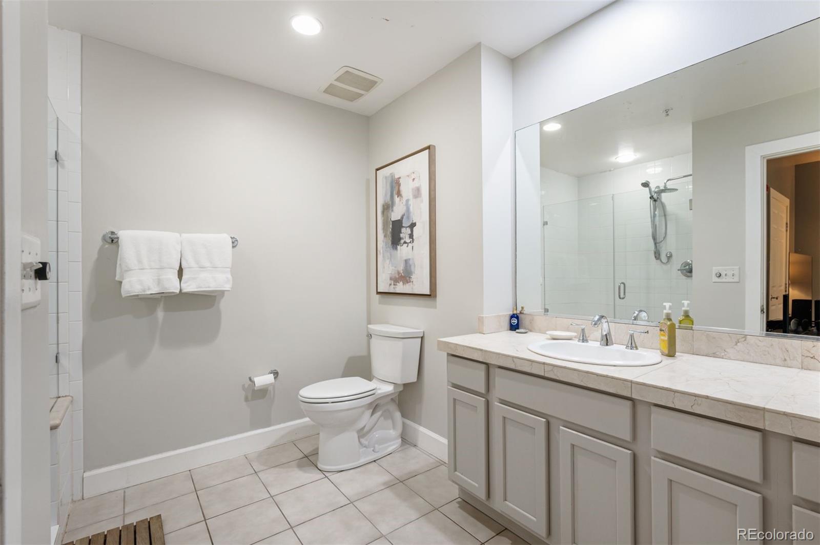 1630 N Clarkson Street Unit: 108
