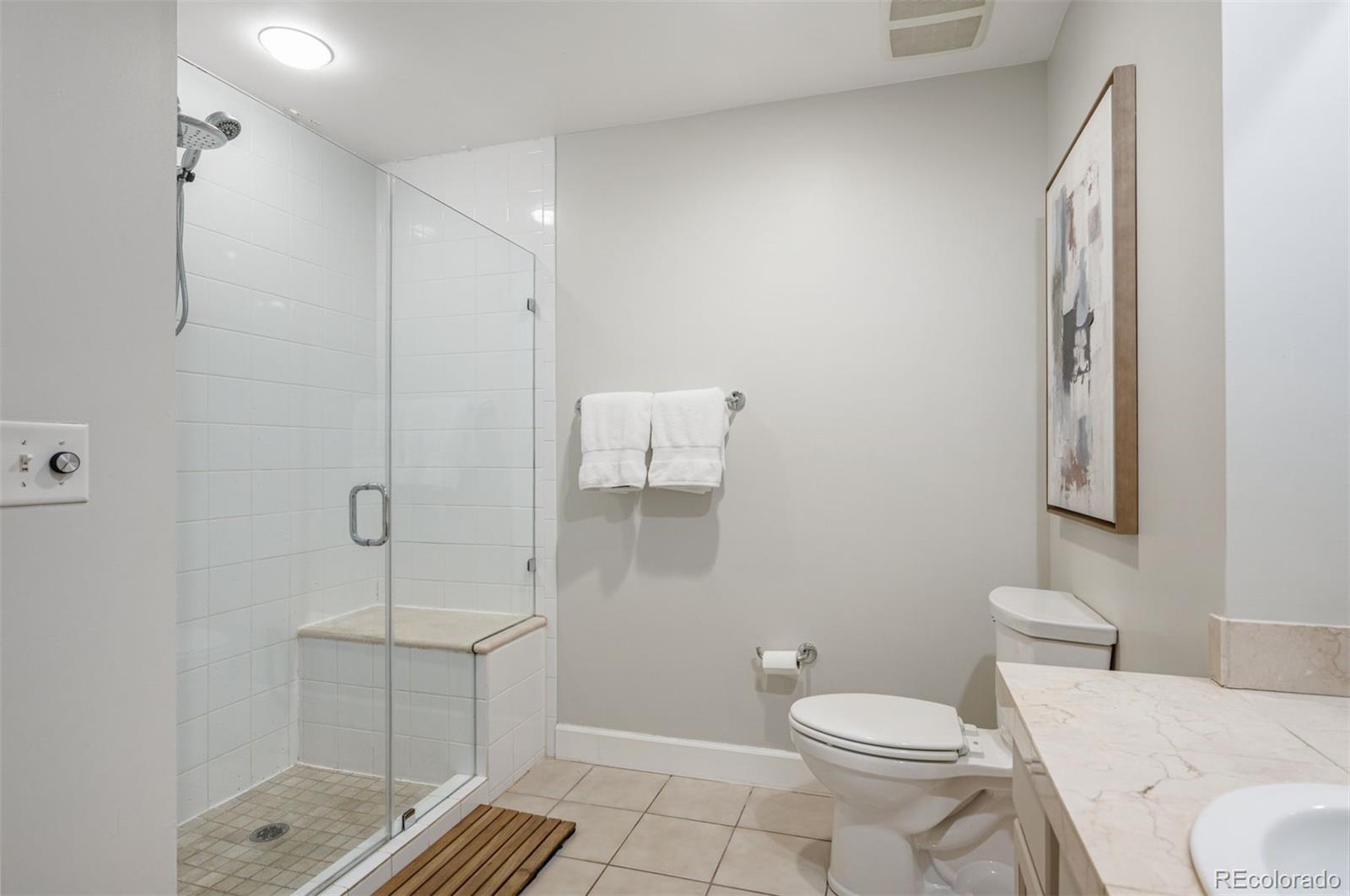 1630 N Clarkson Street Unit: 108