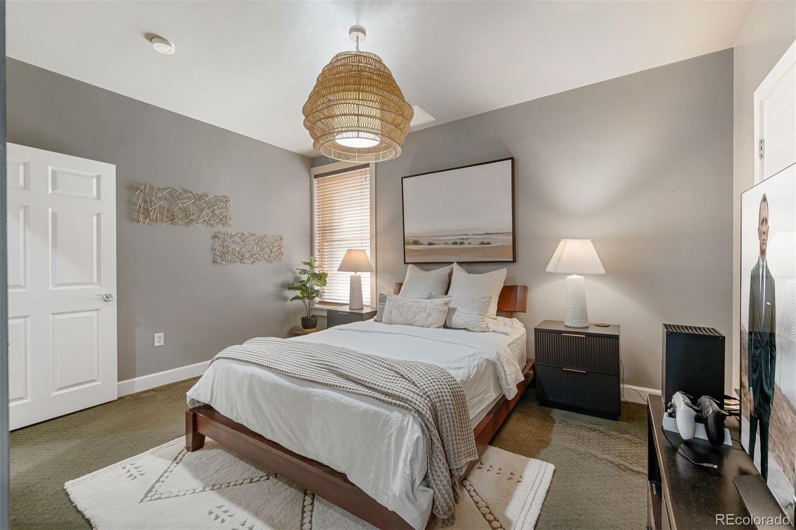 1630 N Clarkson Street Unit: 108