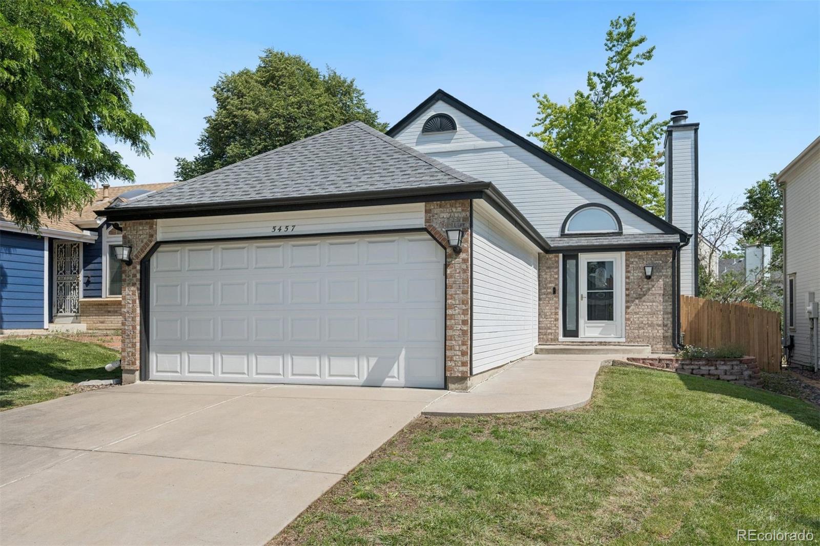 5457 W 115th Drive