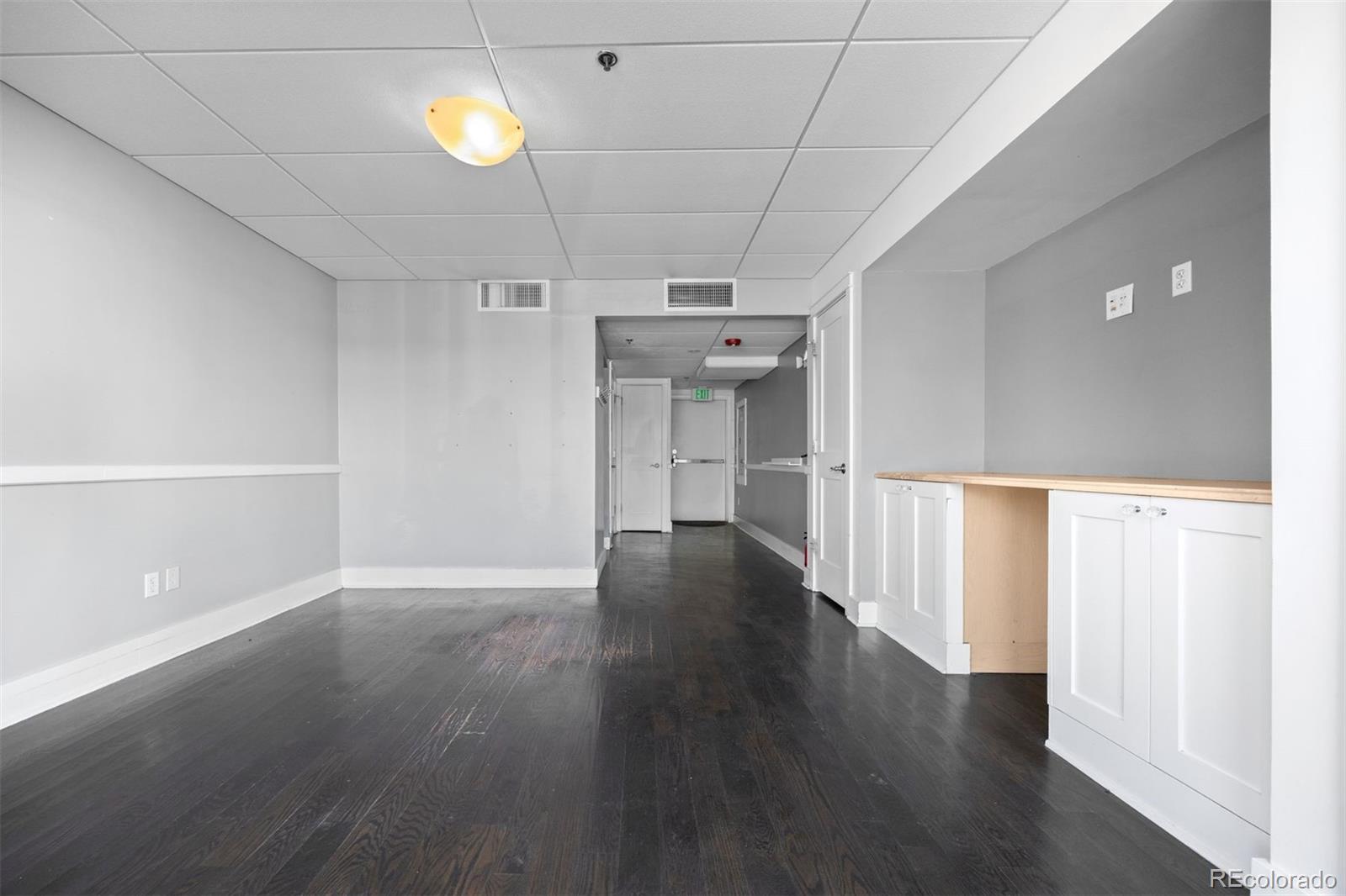 2700 E Louisiana Avenue Unit: 103