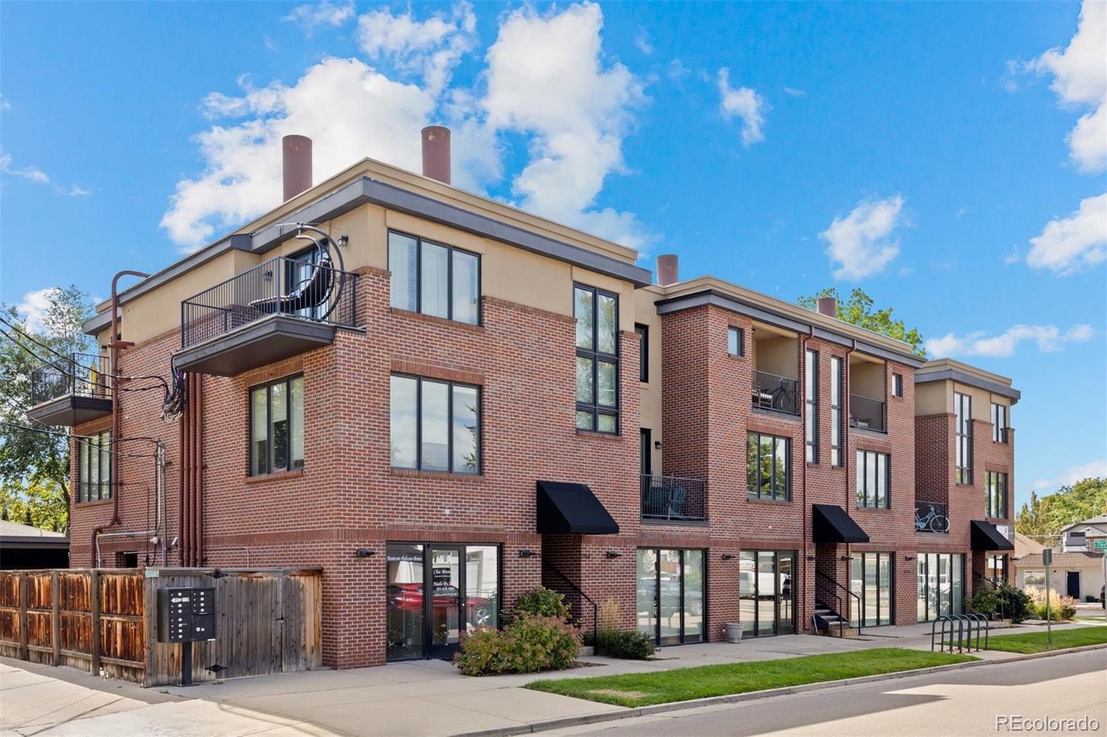 2700 E Louisiana Avenue Unit: 103