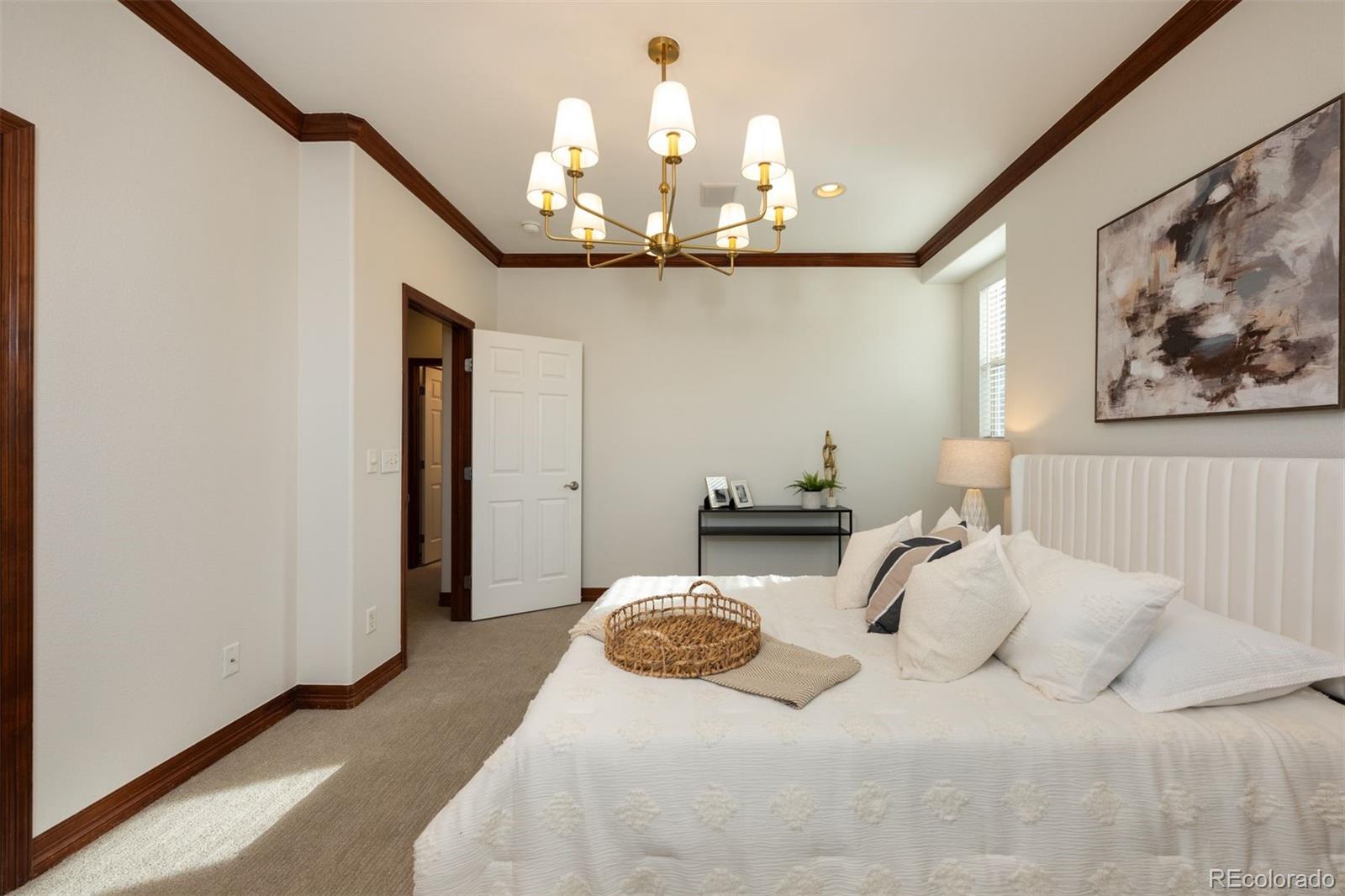 6381 S Potomac Street