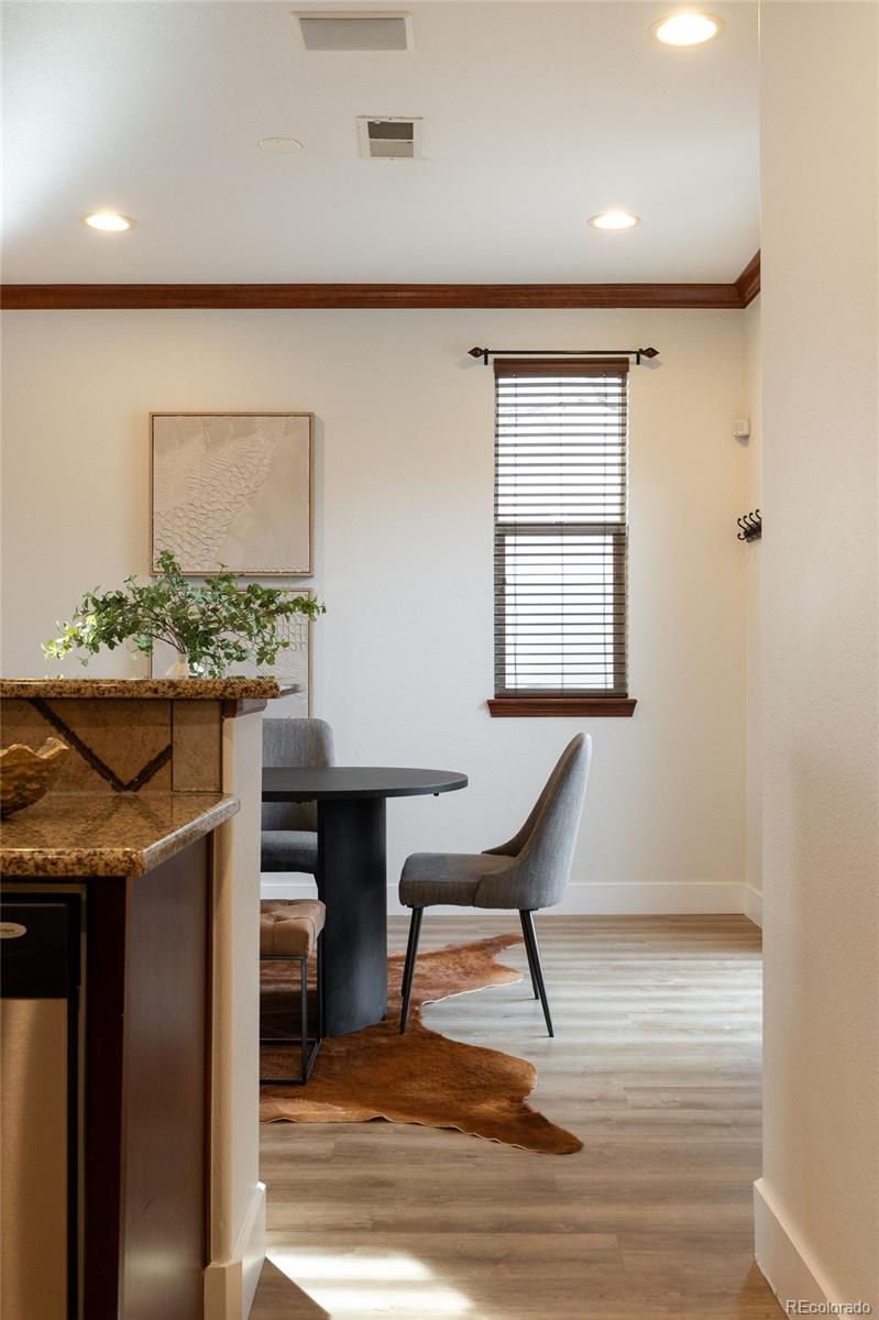 6381 S Potomac Street