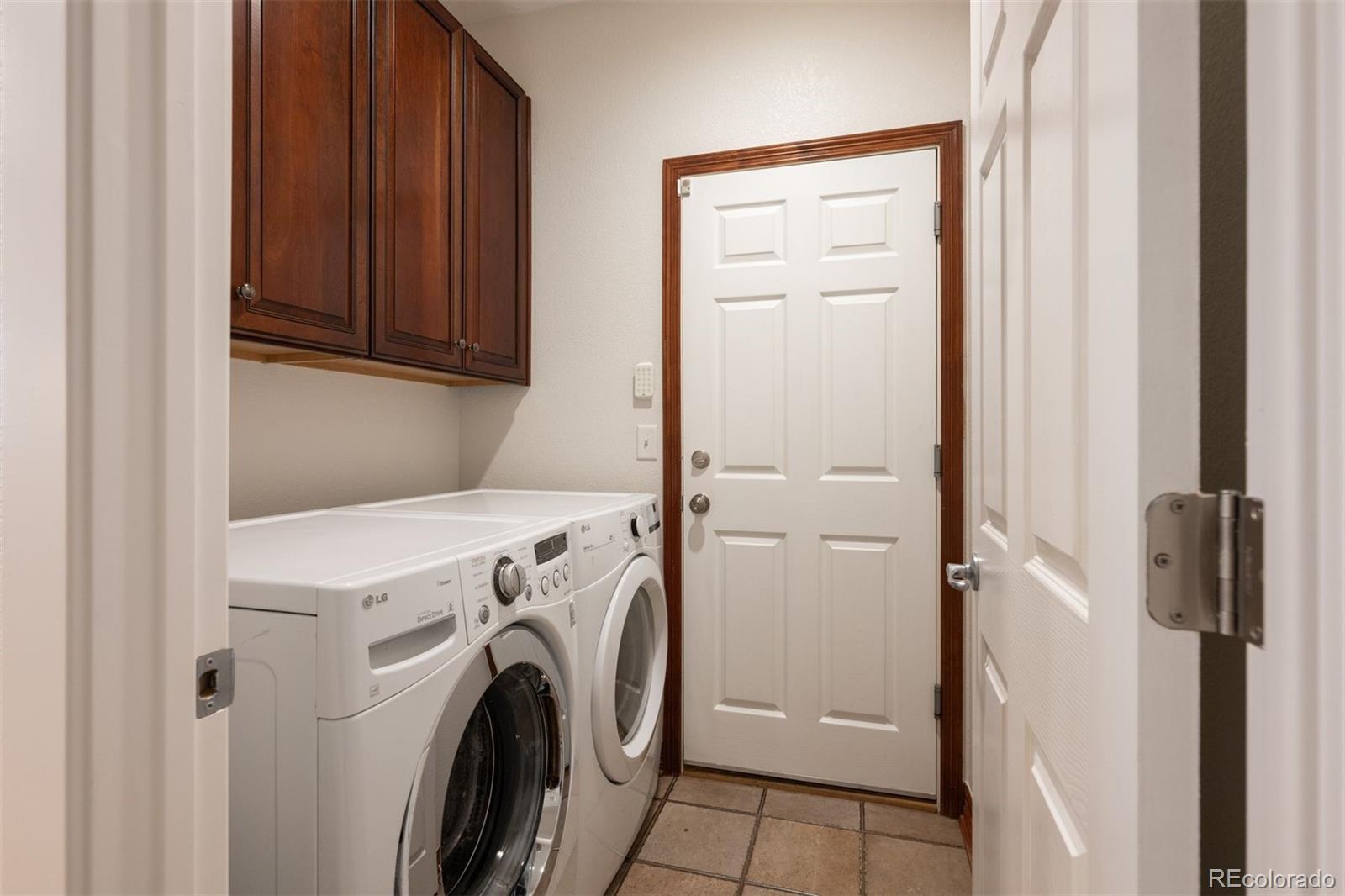 6381 S Potomac Street