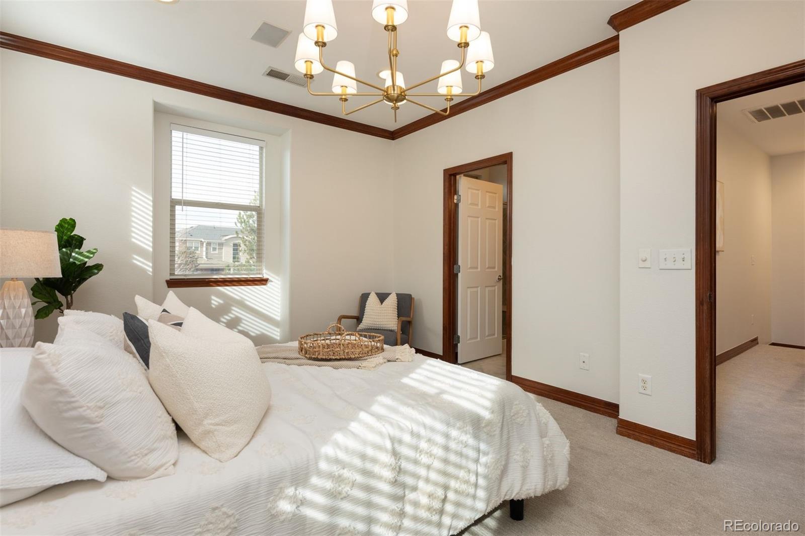 6381 S Potomac Street