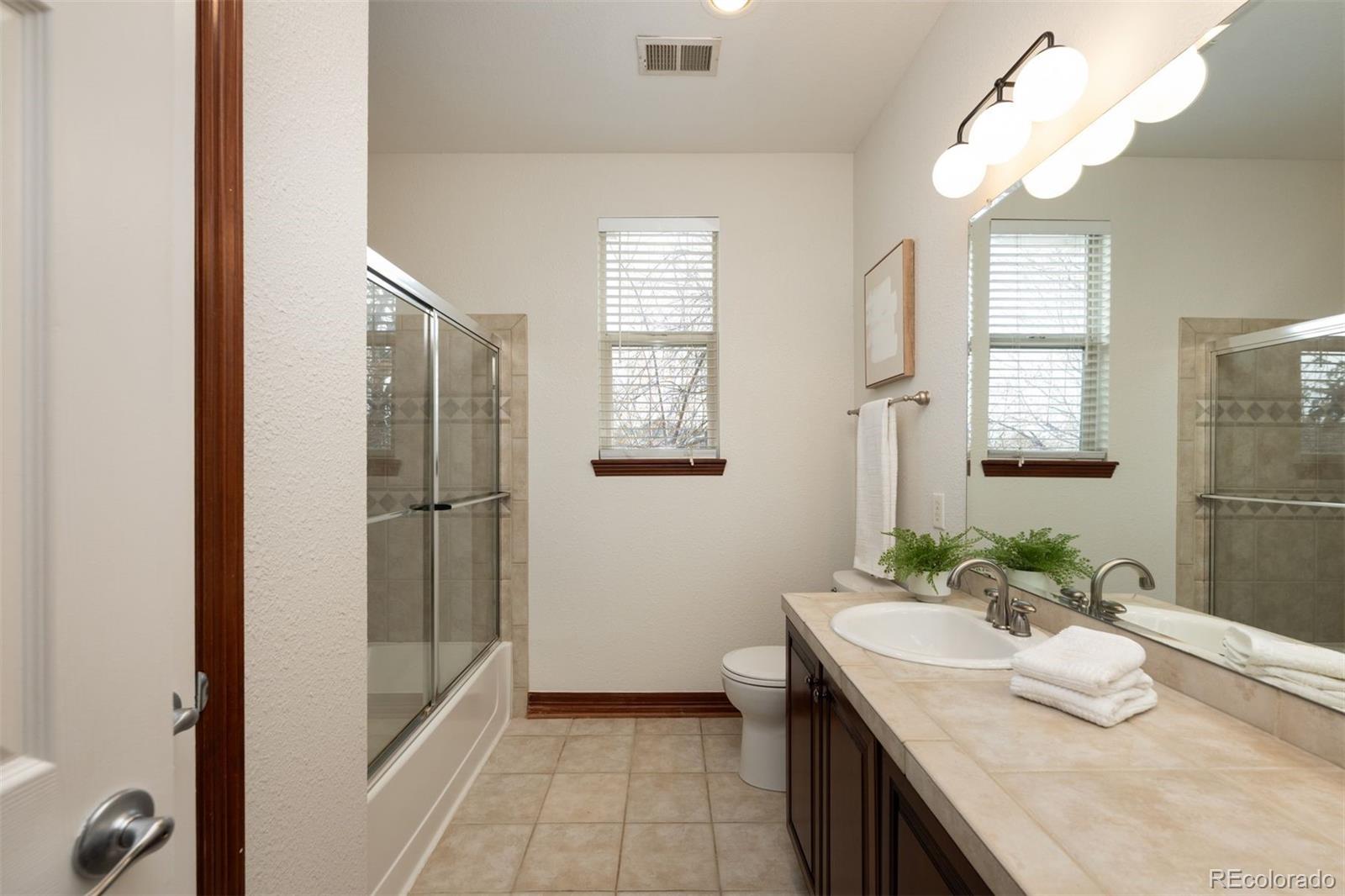 6381 S Potomac Street