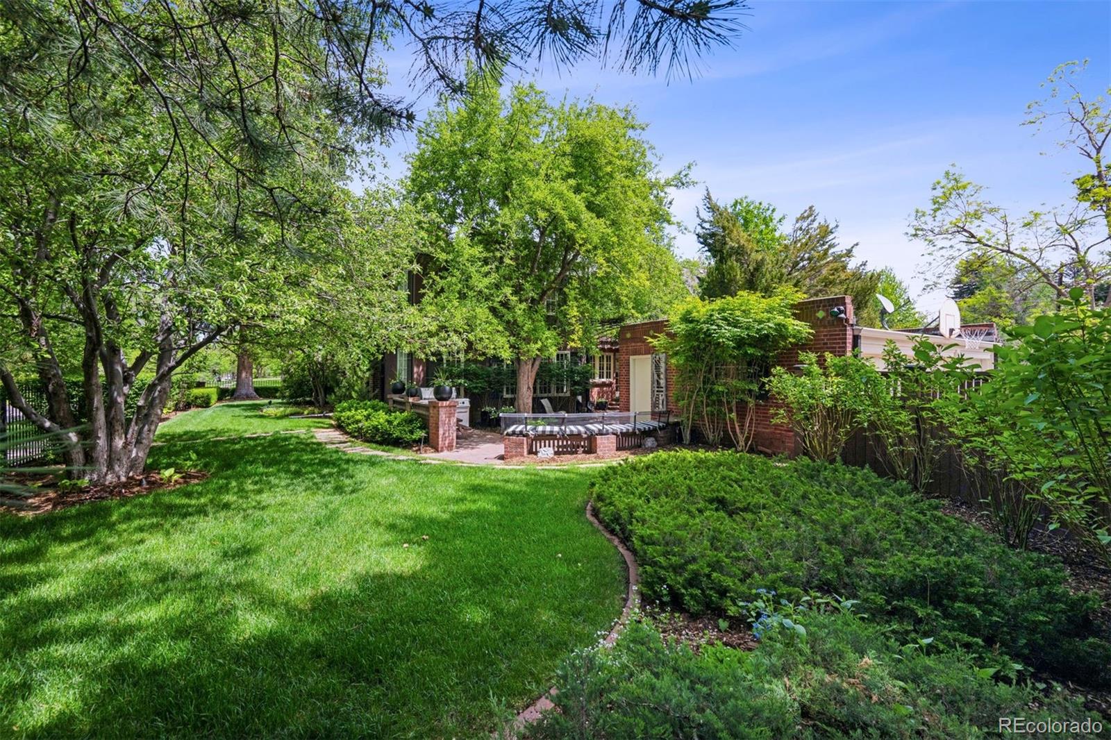 6300 E 17th Avenue Parkway