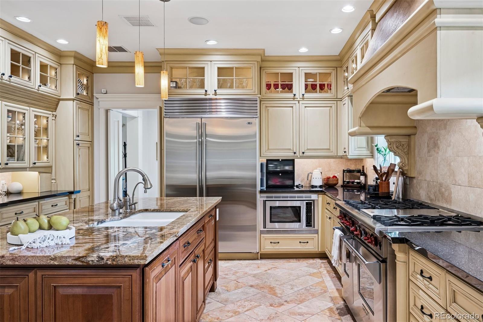 6300 E 17th Avenue Parkway