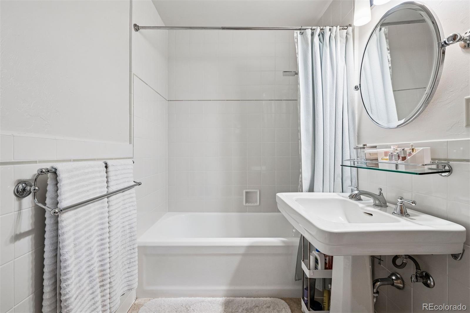 6300 E 17th Avenue Parkway