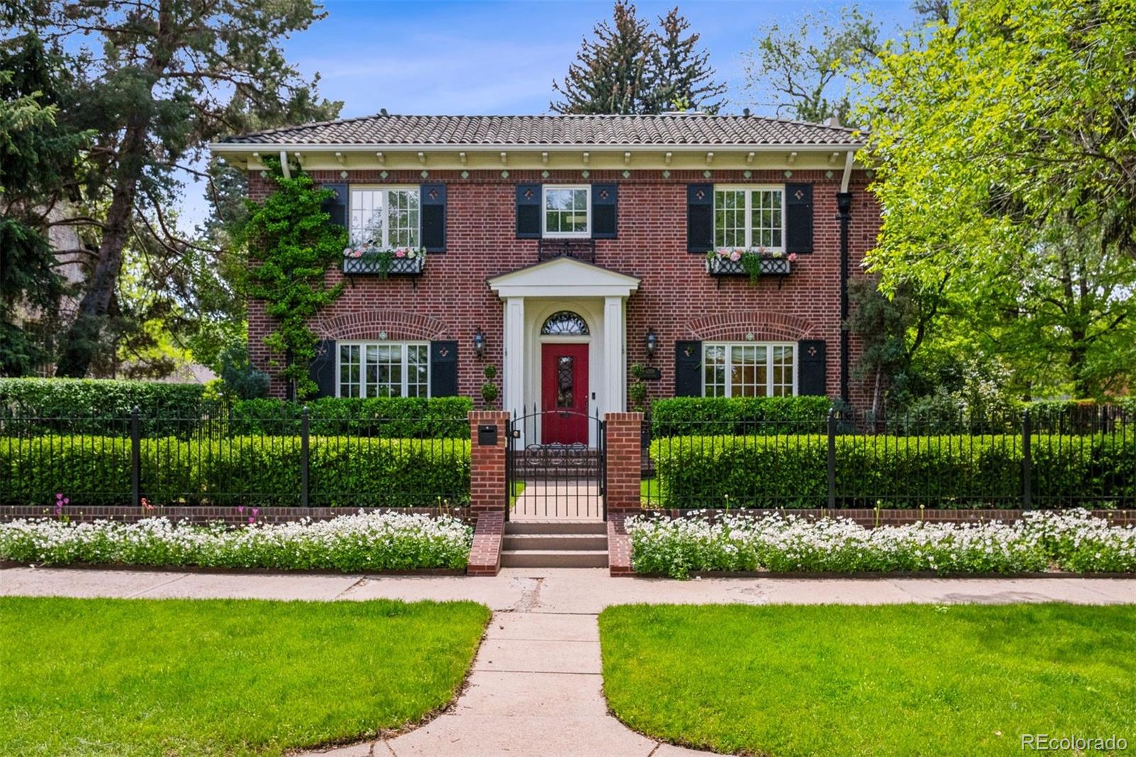 6300 E 17th Avenue Parkway