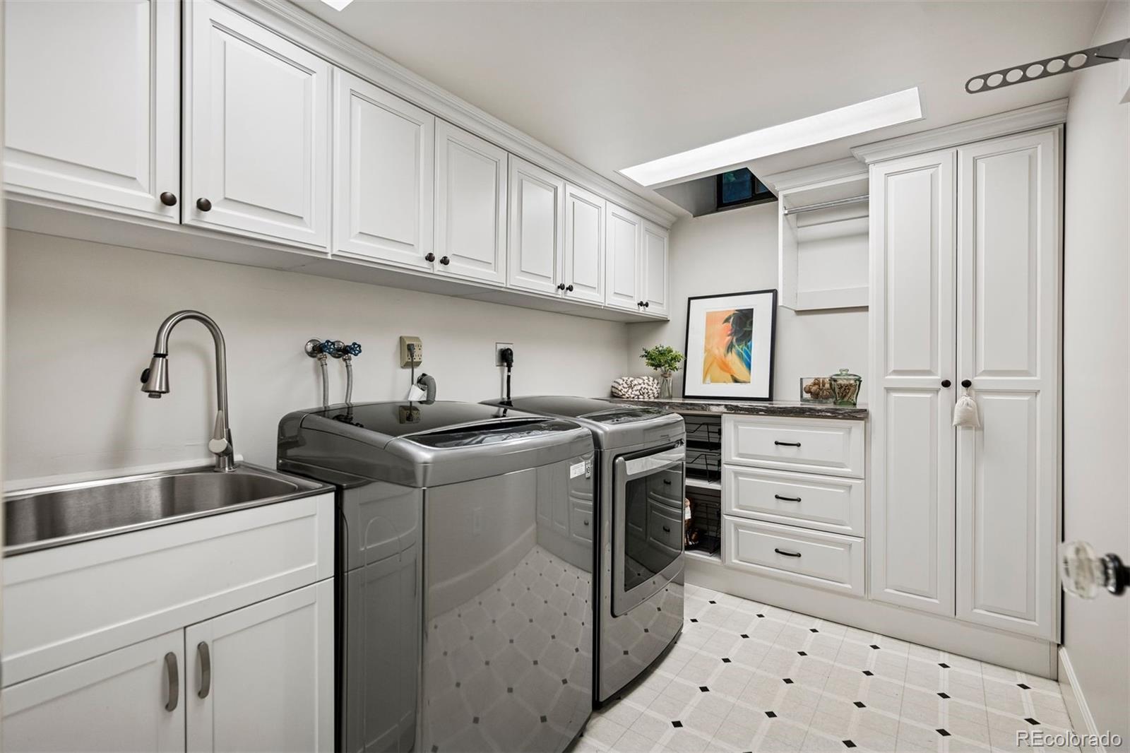 6300 E 17th Avenue Parkway