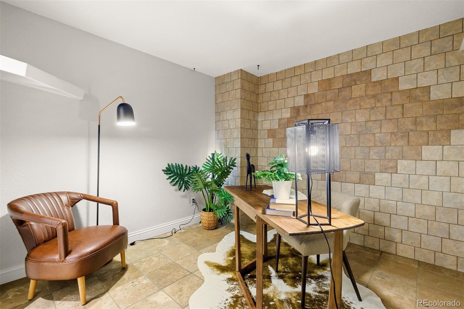 1777 Larimer Street Unit: 1103