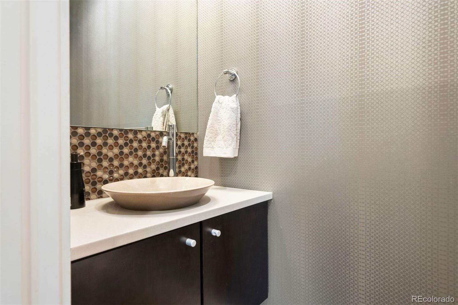 340 S Lafayette Street Unit: 102