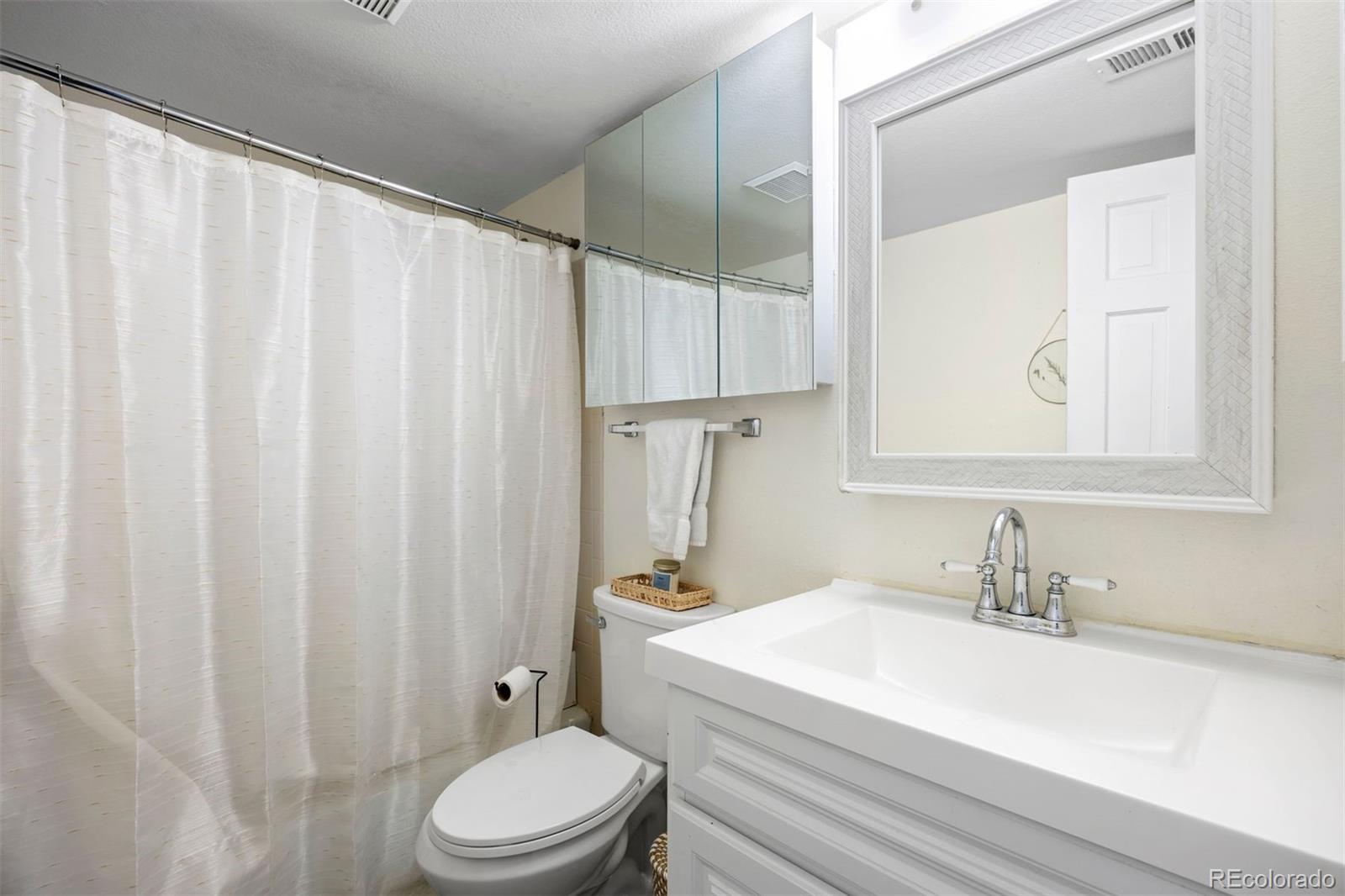 838 S Vance Street Unit: E