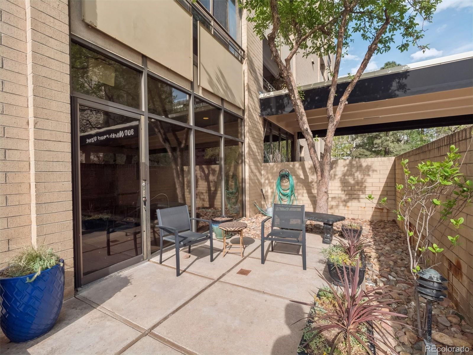 800 N Pearl Street Unit: 709