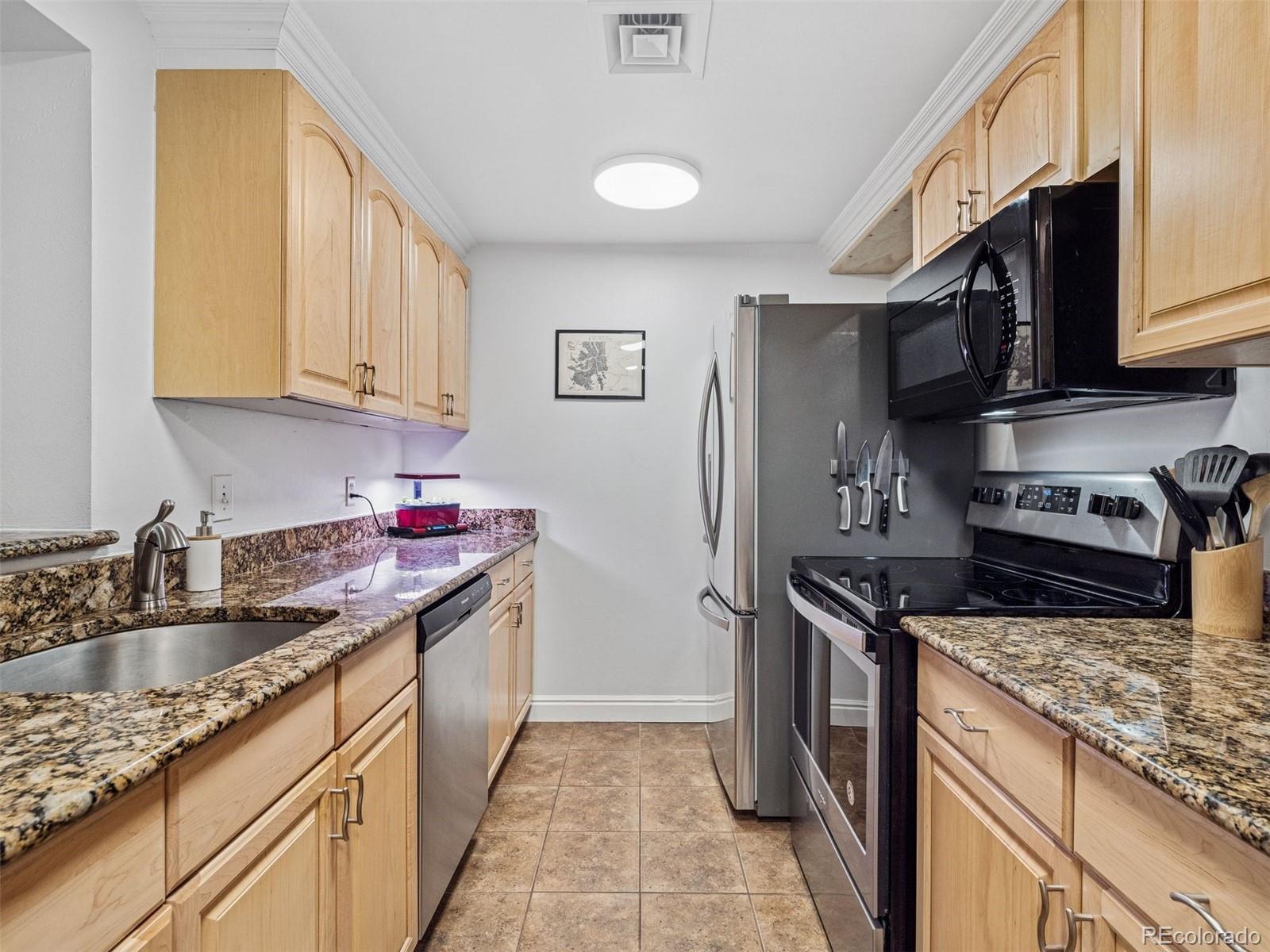800 N Pearl Street Unit: 709