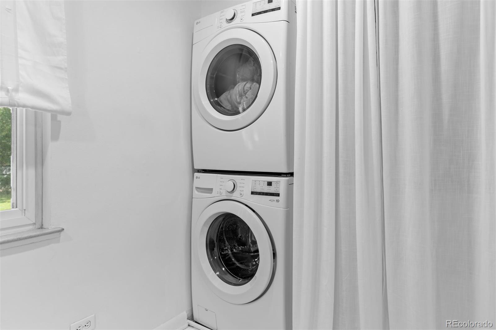 2510 N Monaco St Pkwy