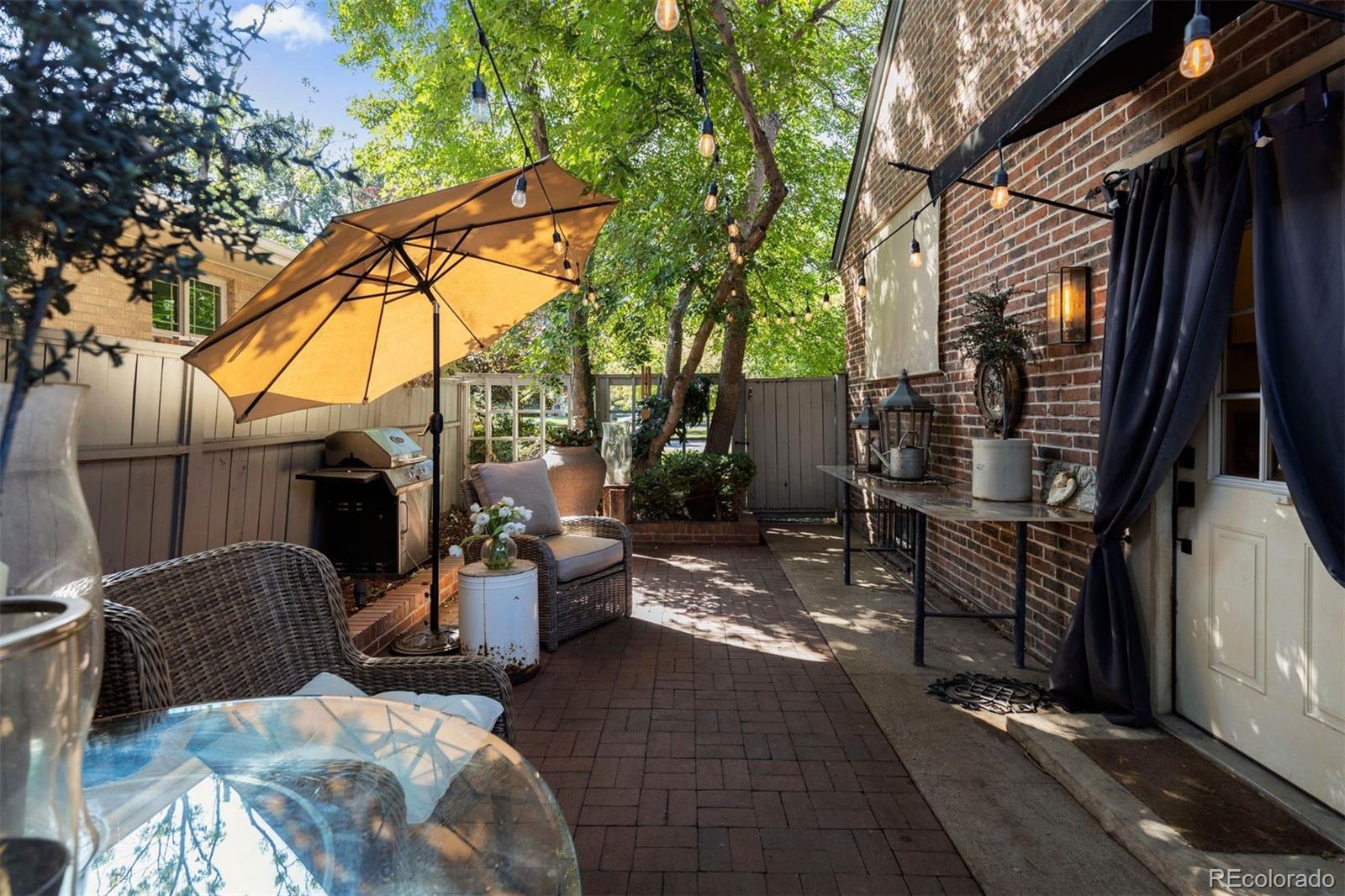 2510 N Monaco St Pkwy