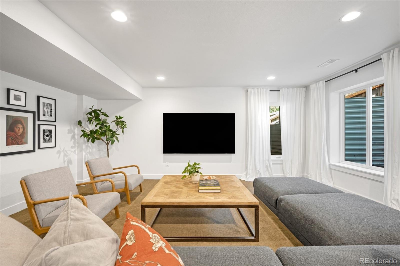 2835 S Sherman Street