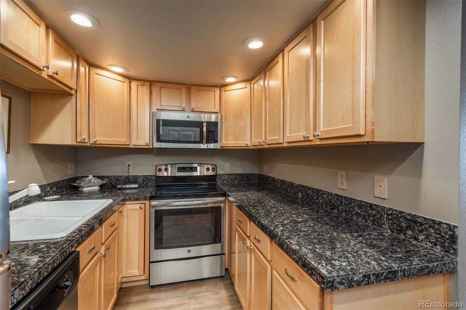 1313 N Williams Street Unit: 801